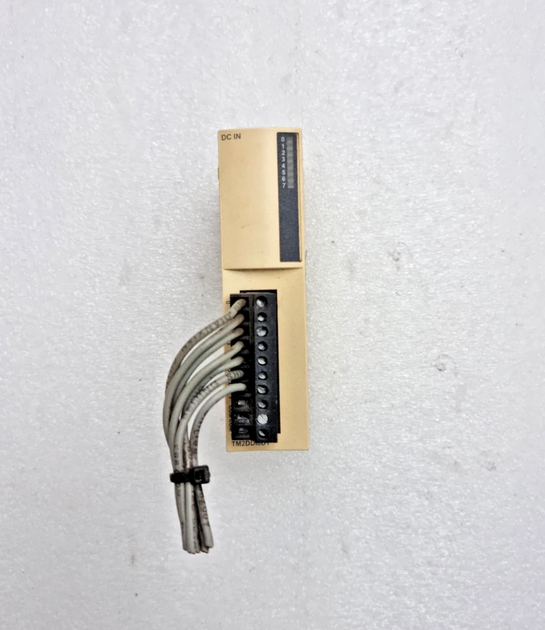 Schneider Electric TM2DDI8DT Modicon Dc In Expansion Module TM2DDI8DT Free Ship